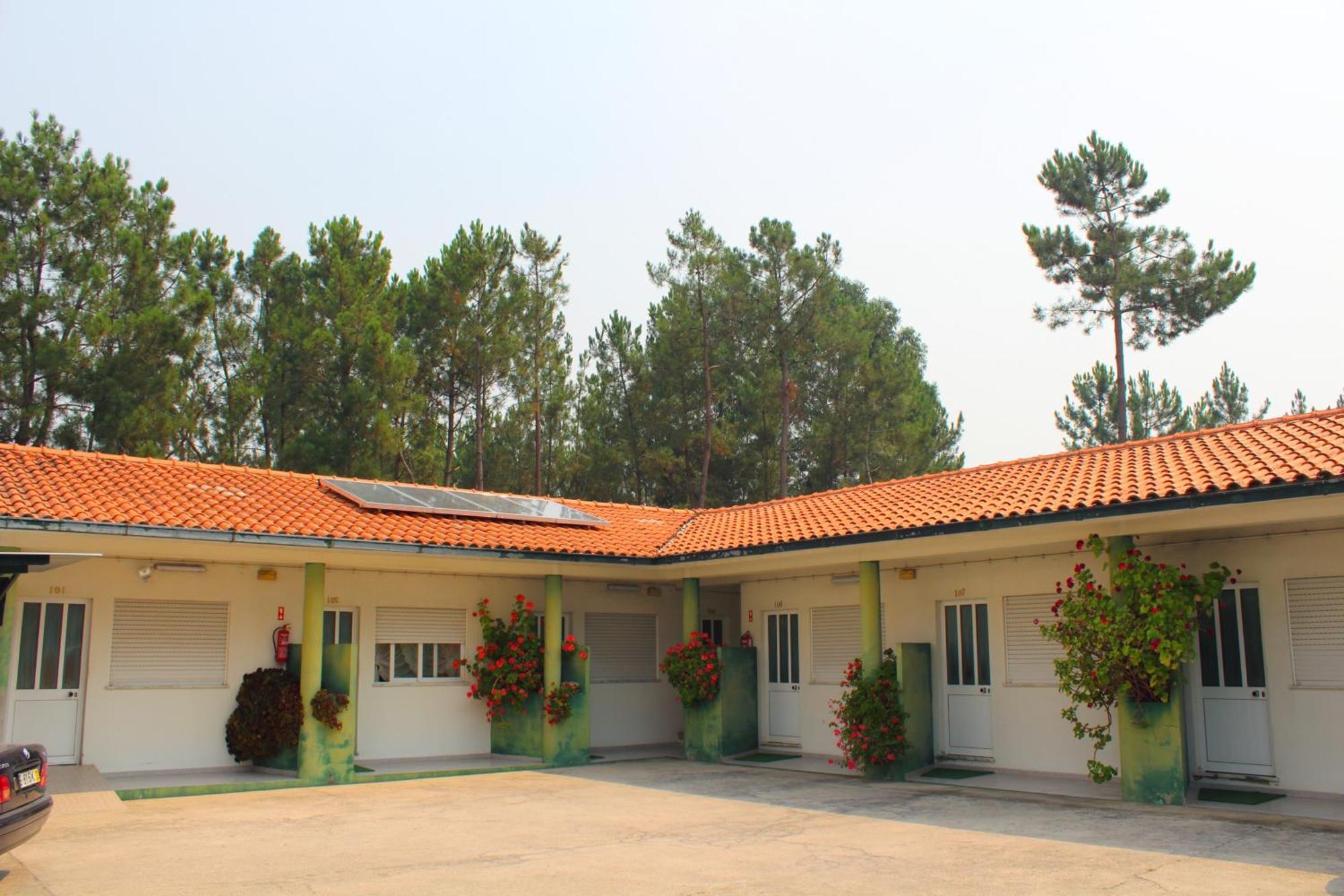 מילהדה Residencial Pinho Verde מראה חיצוני תמונה